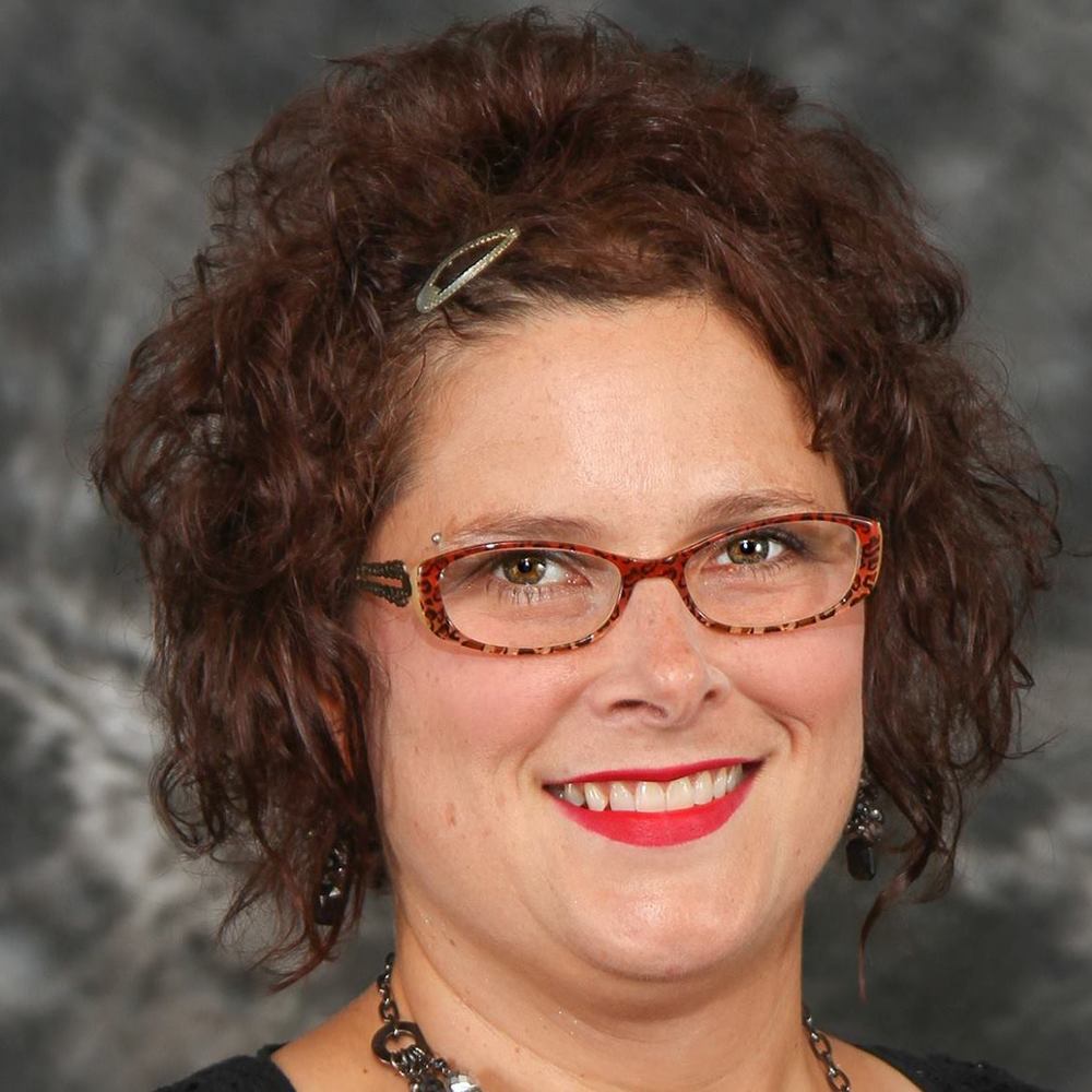 Meet your Posher, Jennifer